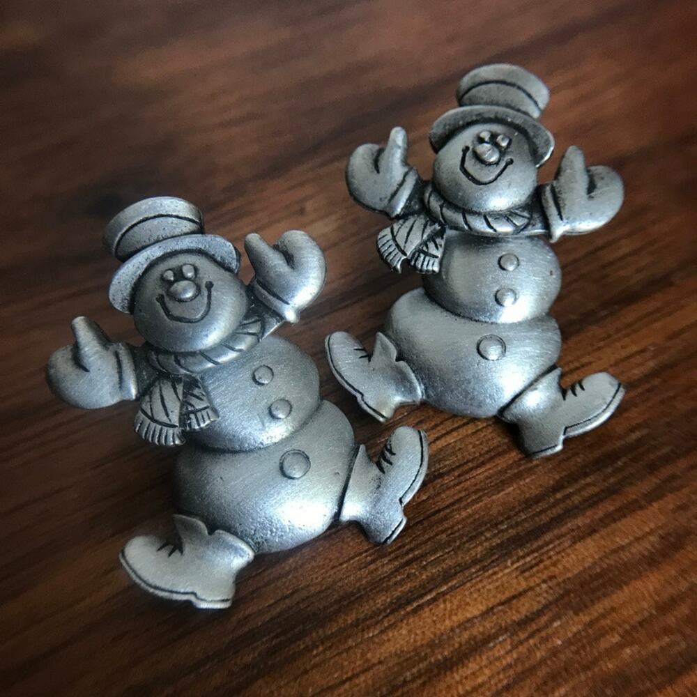 Spoontiques pewter snowman earrings dangling ear art